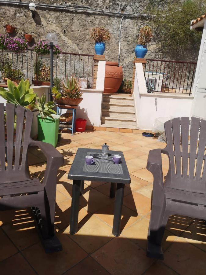 Villa Il Terrazzo Di Marlu Taormina Exterior foto